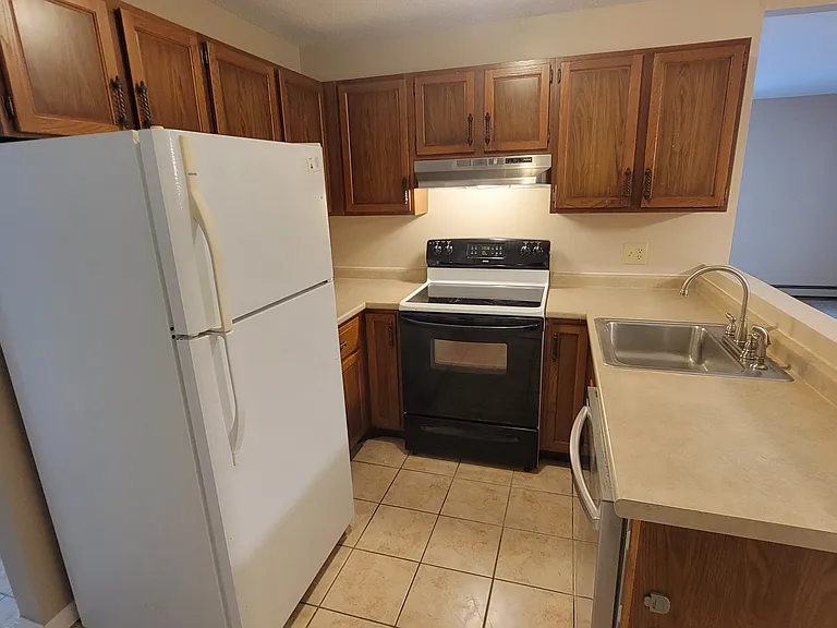 20 Luxury Dr #23 — Photo 18