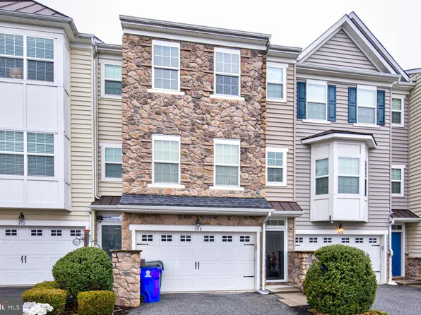 308 Wilkinson Dr, Newark, DE 19702