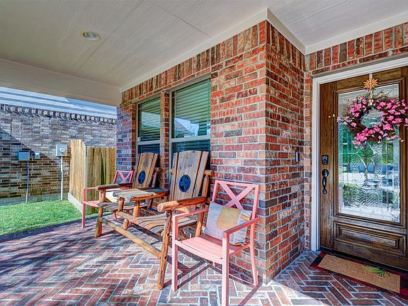 5th image of 21710 Orange Maple Ct