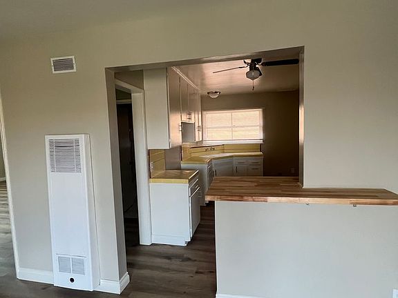 2nd image of 4144-4152 Somerset Dr #52-09