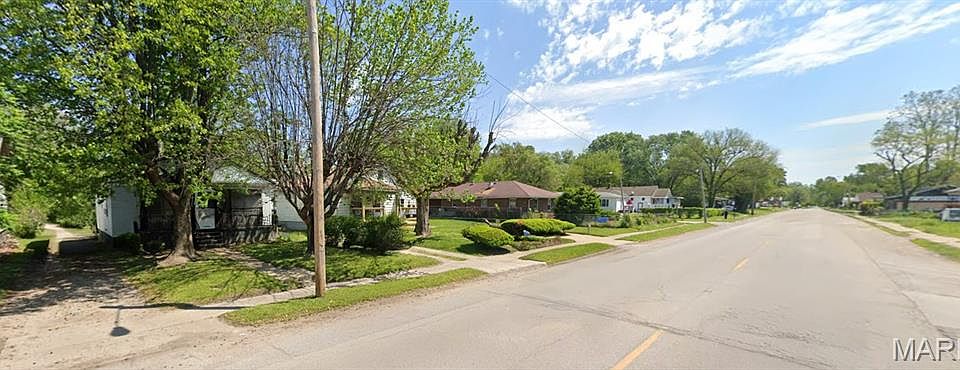 2nd image of 5009 Caseyville Ave