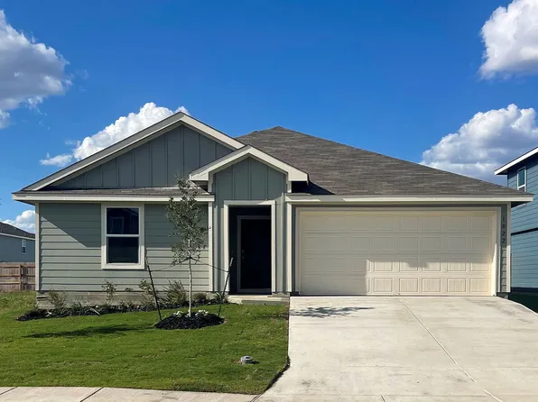 1002 Gladys Run, Seguin, TX 78155