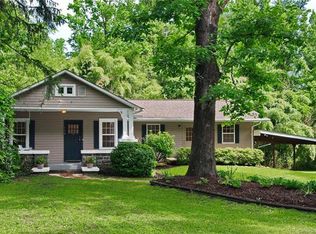 116 Rhododendron Dr, Laurel Park, NC 28739