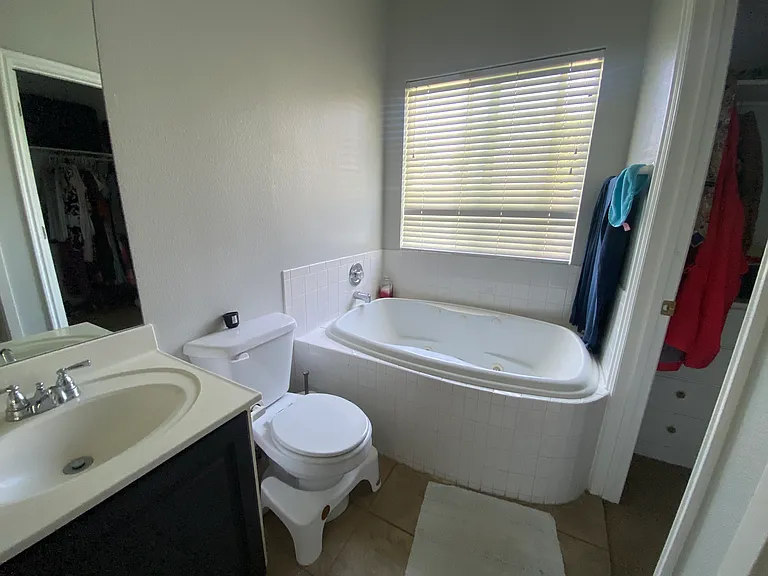 1856 N Stadium Cir #1856 — Photo 8