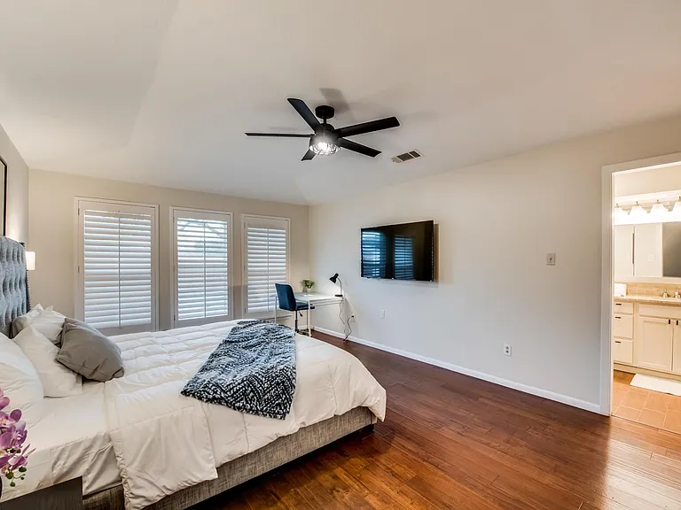 8810 Vista Oaks Cir — Photo 8