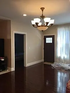 950 Yakima Dr — Photo 4