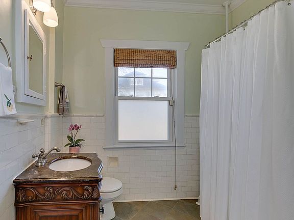 4th image of 722 Virginia Ave