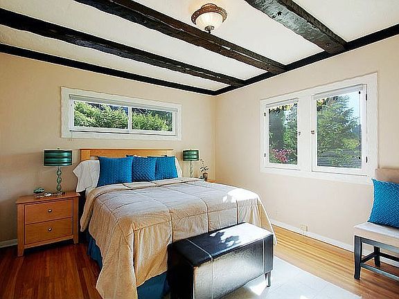 5th image of 3159 Lake Hollywood Dr
