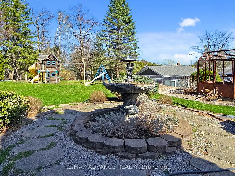 23 W Park Hts — Photo 45