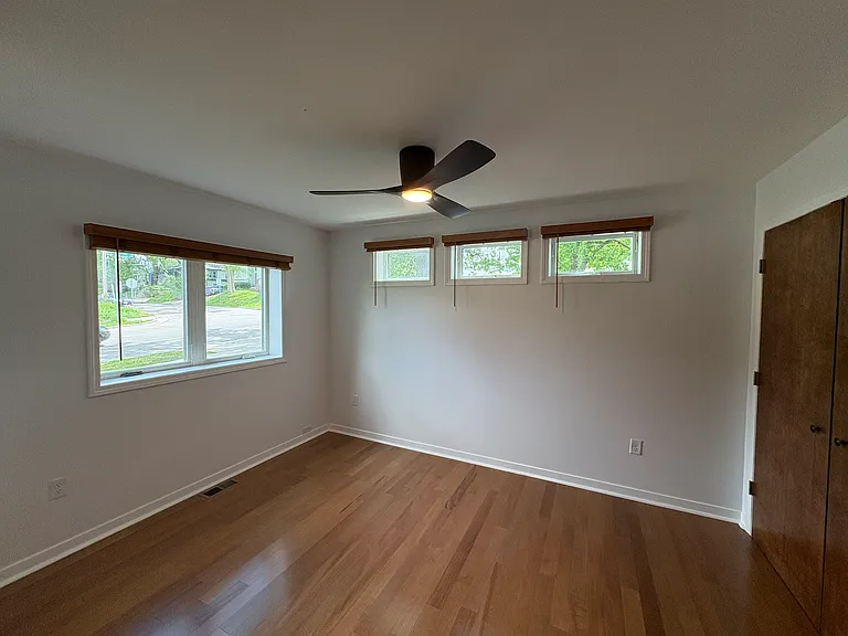 4403 Buckeye Rd — Photo 7