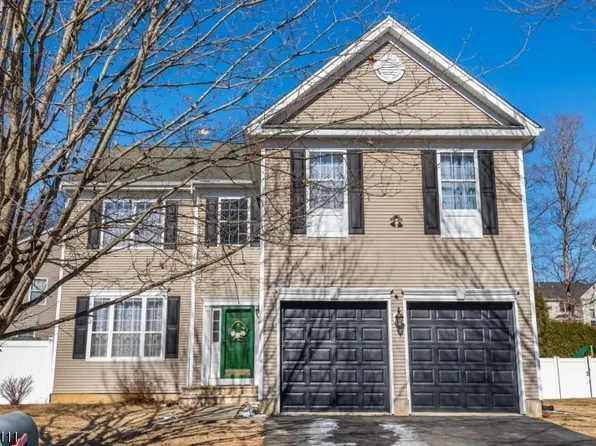 50 Scenic Ct, Hackettstown Town, NJ 07840