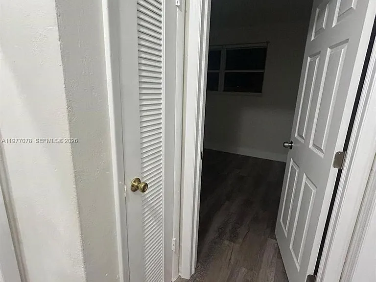 2929 NW 47th St #2 — Photo 10