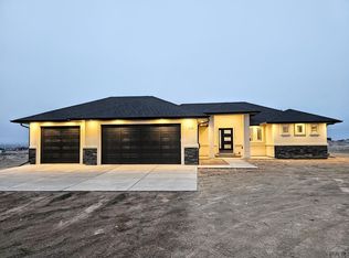 1318 N Dailey Dr, Pueblo West, CO 81007