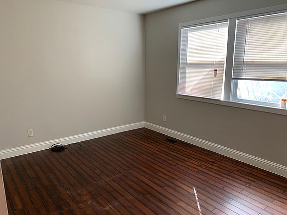3rd image of 42 12th Ave