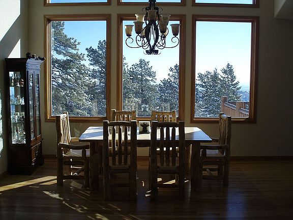 large dining are that overlooks yar and amazing views