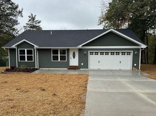 4260 N Shore Dr, Hillsboro, MO 63050