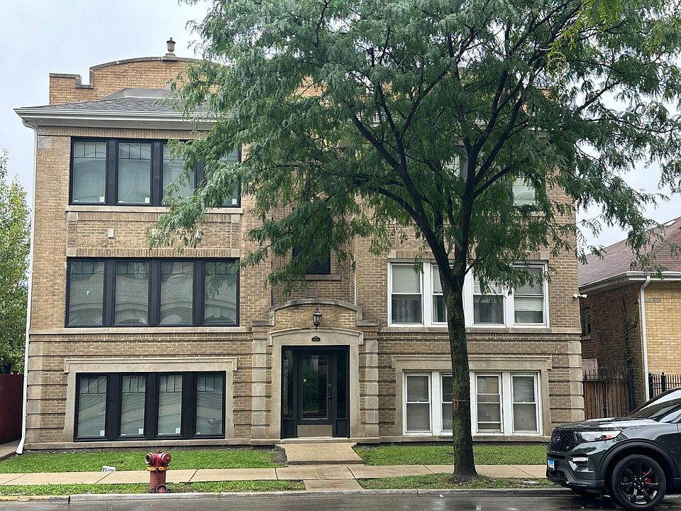 1st image of 1029 N Laramie Ave #B
