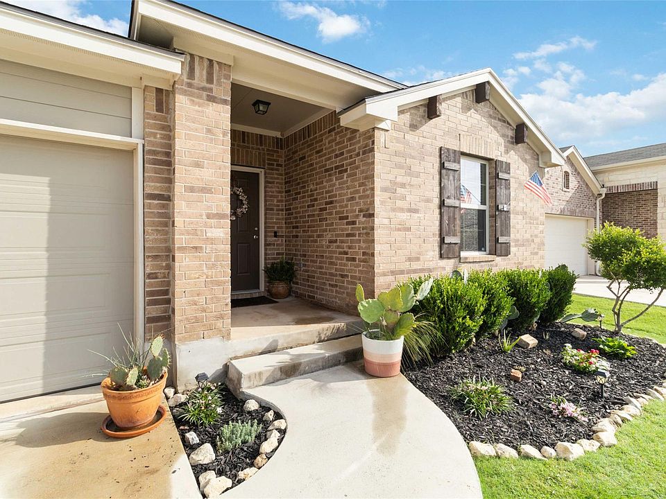 1st image of 132 Sage Meadows Dr
