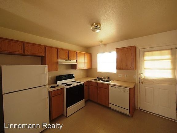 4th image of 4503 Jeff Scott Dr APT C