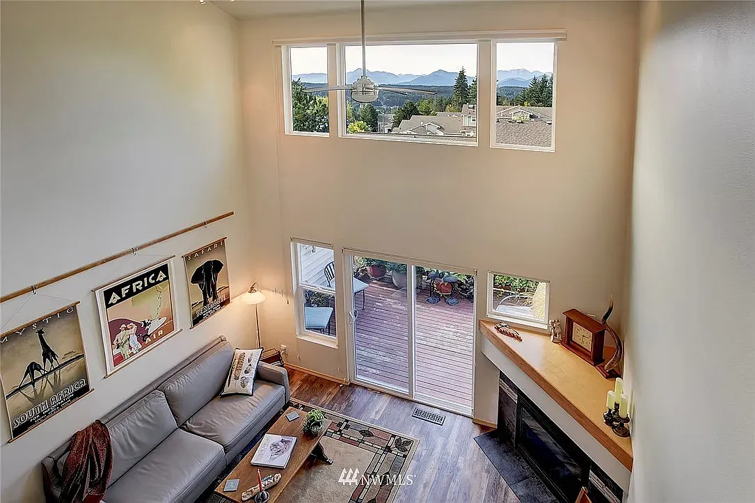 11601 Foothills Pl NW — Photo 2