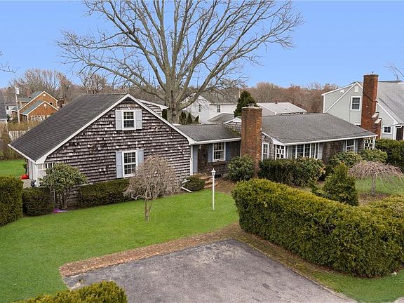 2nd image of 30 Maywood Rd