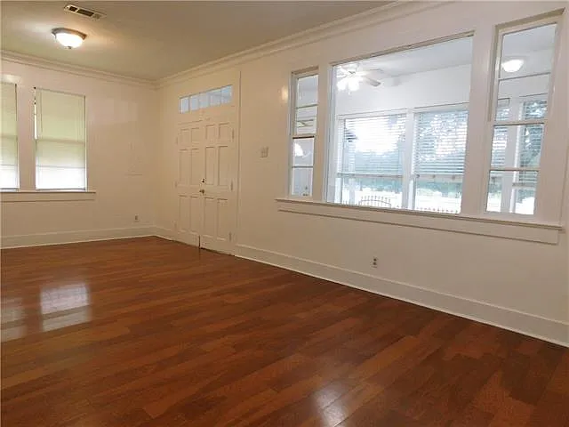 3 bed, 2.0 bath, 2200 sqft, $1,675 — Photo 4