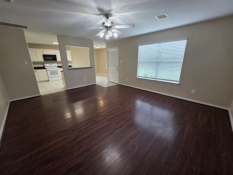 28942 Village Creek Loop — Photo 4