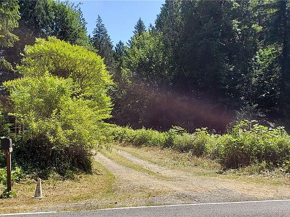 2nd image of 345 143rd Ave SE