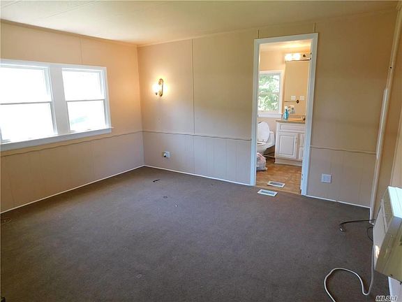 5th image of 525-199 Riverleigh Ave