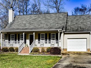 568 Westwood Dr, Kannapolis, NC 28081