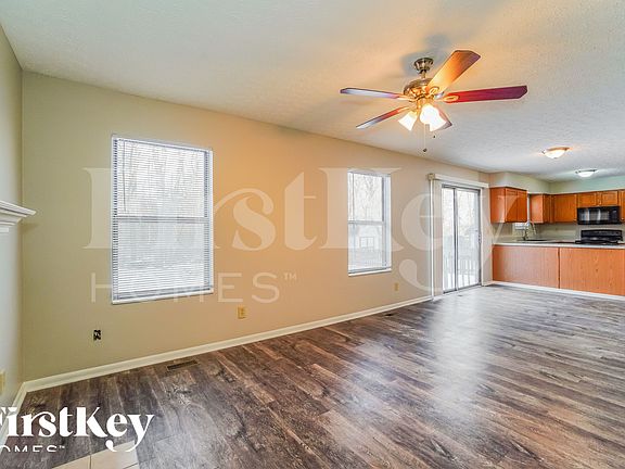 4th image of 2722 Hardwood Ave