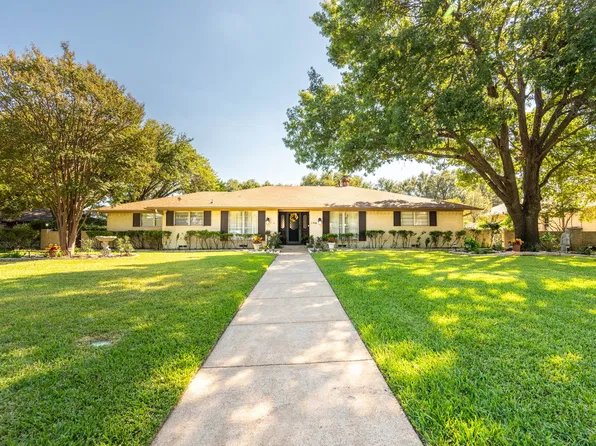 1706 Dakota Dr, Garland, TX 75043