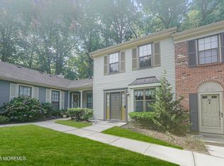 195 Kinnoll Hill Ct, Matawan, NJ 07747
