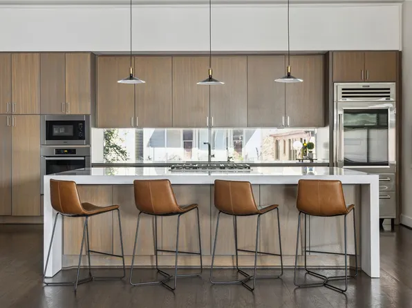 306 W Pierce St, Houston, TX 77019