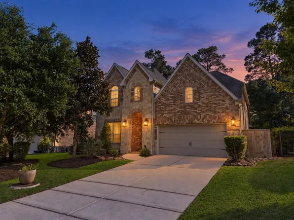 103 S Vershire Cir, Magnolia, TX 77354