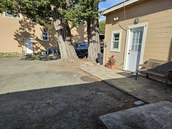(undisclosed Address), El Sobrante, CA 94803