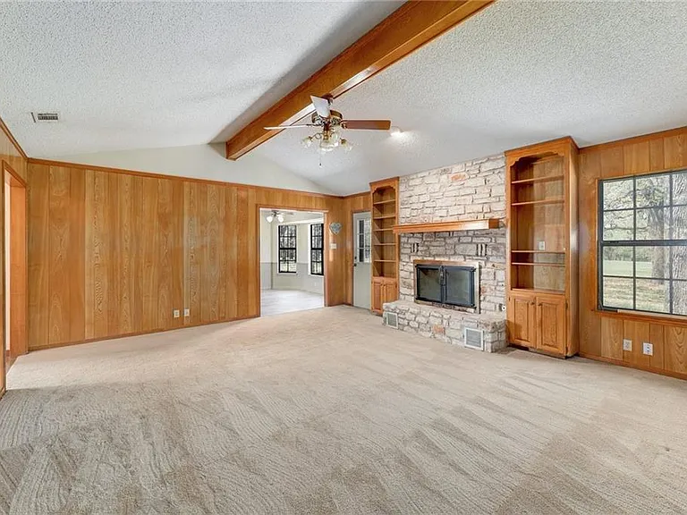 207 Rancho Bueno Dr — Photo 13