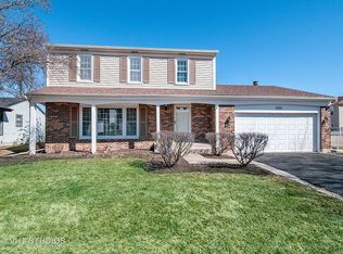 1220 Andover Dr, Roselle, IL 60172