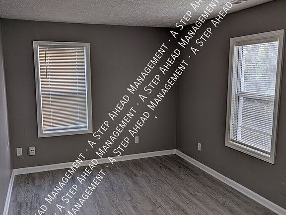 3rd image of 2623 S Rybolt Ave