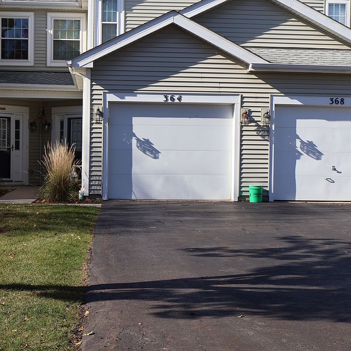 1st image of 364 Glen Byrn Ct