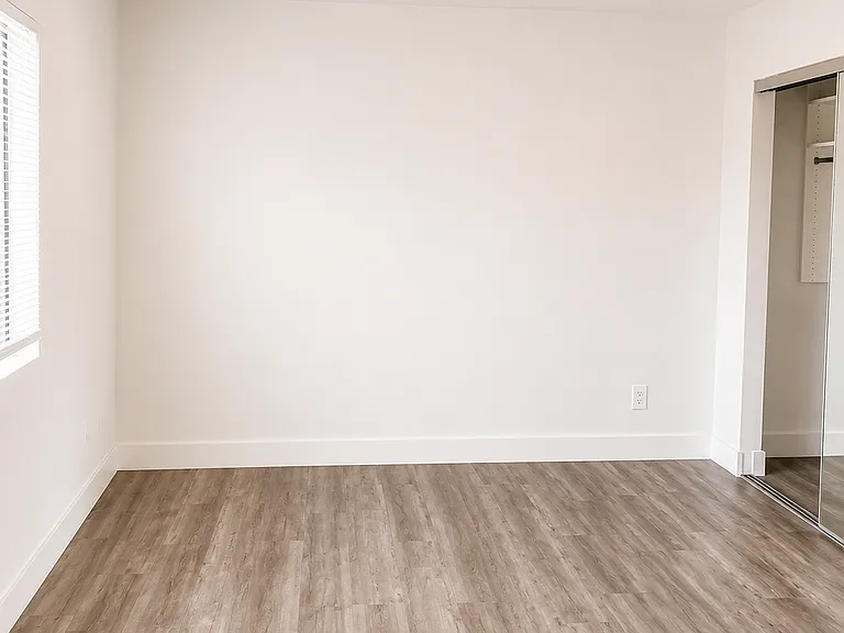 826 Wilcox Ave #A106 — Photo 11