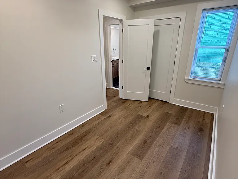 155 W Palmer St — Photo 28
