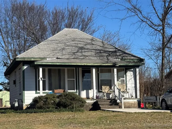 108 N Harrill Ave, Wagoner, OK 74467
