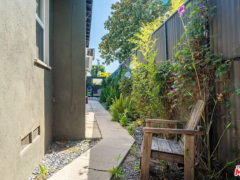 4100 Tilden Ave — Photo 7