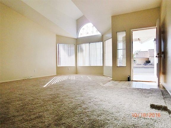 3rd image of 15248 Laverda Ln