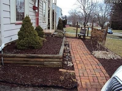 4th image of 74 Clifton Dr
