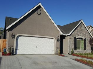 6852 E Fedora Ave, Fresno, CA 93727