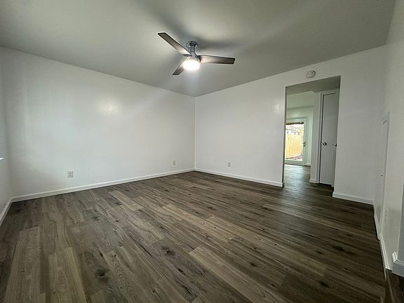 3rd image of 105 Villa Dr