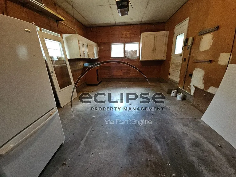 102 Poncha Ave — Photo 28
