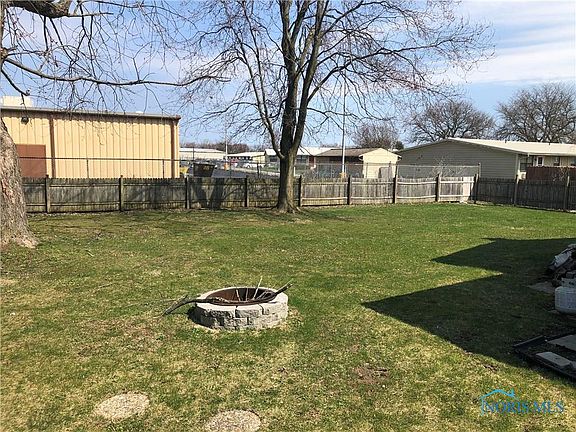 4th image of 1209 Bavarian Ln